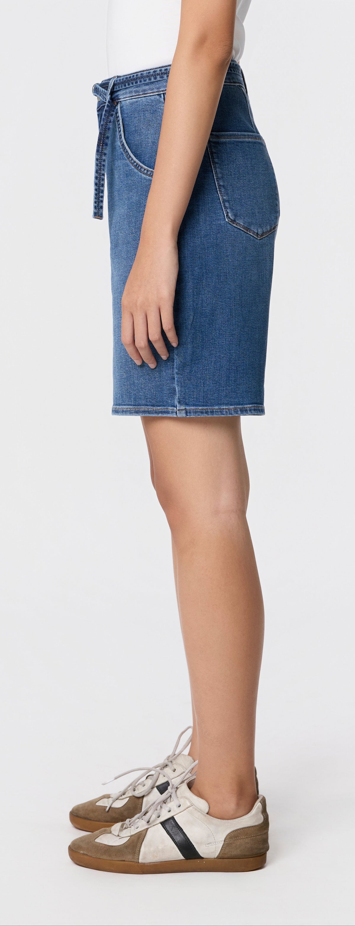 BLINKY Soft Denim Short, Gris foncé "Dark Grey"