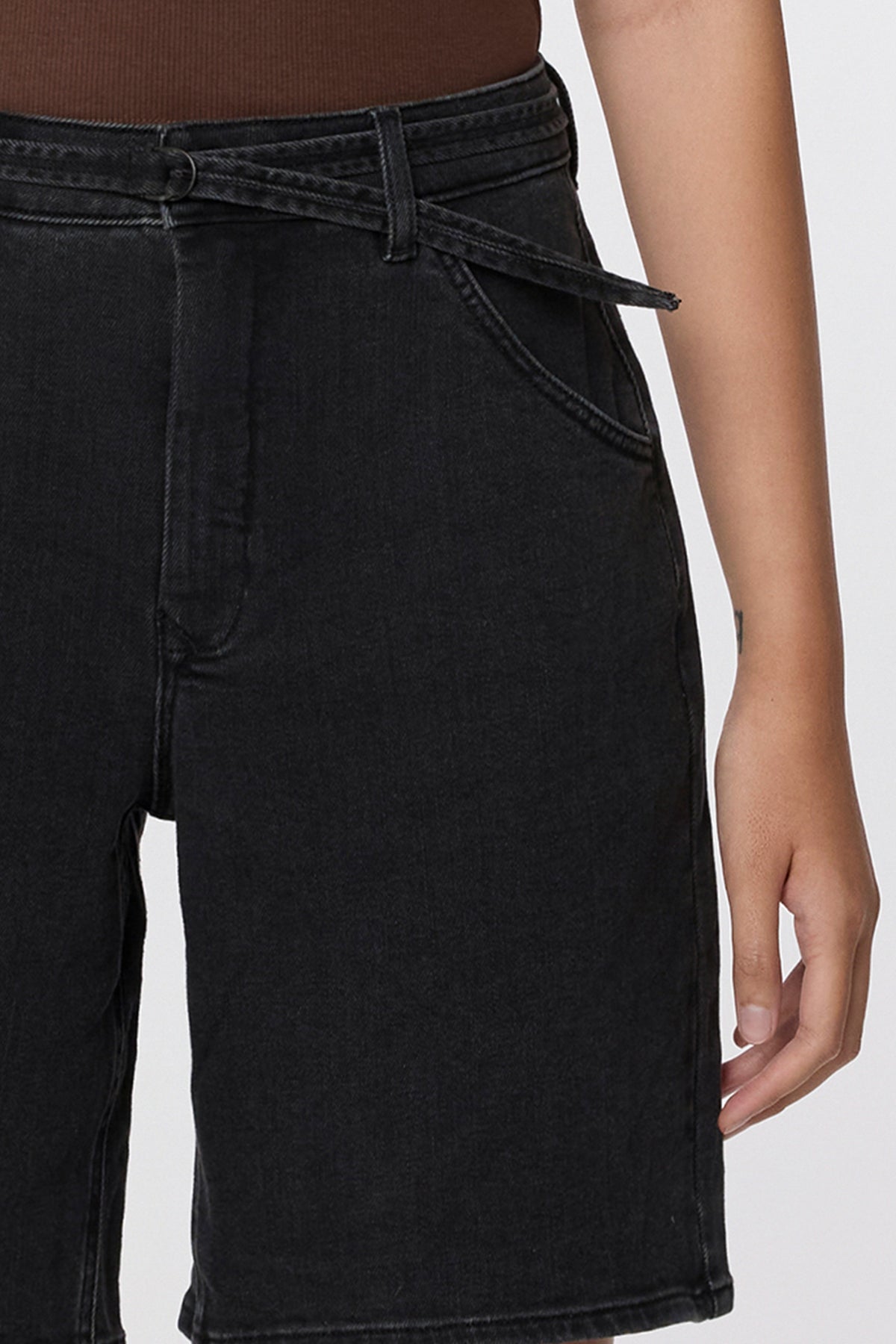 BLINKY Soft Denim Short, Gris foncé "Dark Grey"