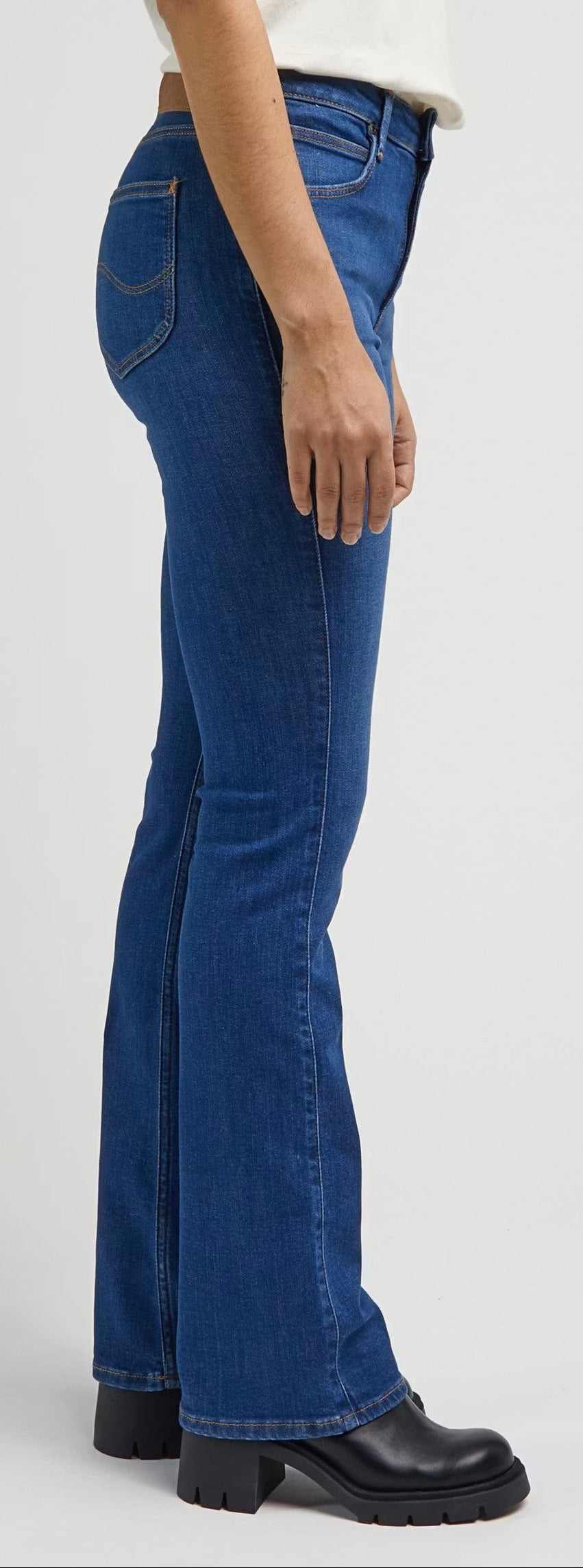 Lee Breese Bootcut Jeans, Mittelblau leicht verwaschen "Azure Wave"
